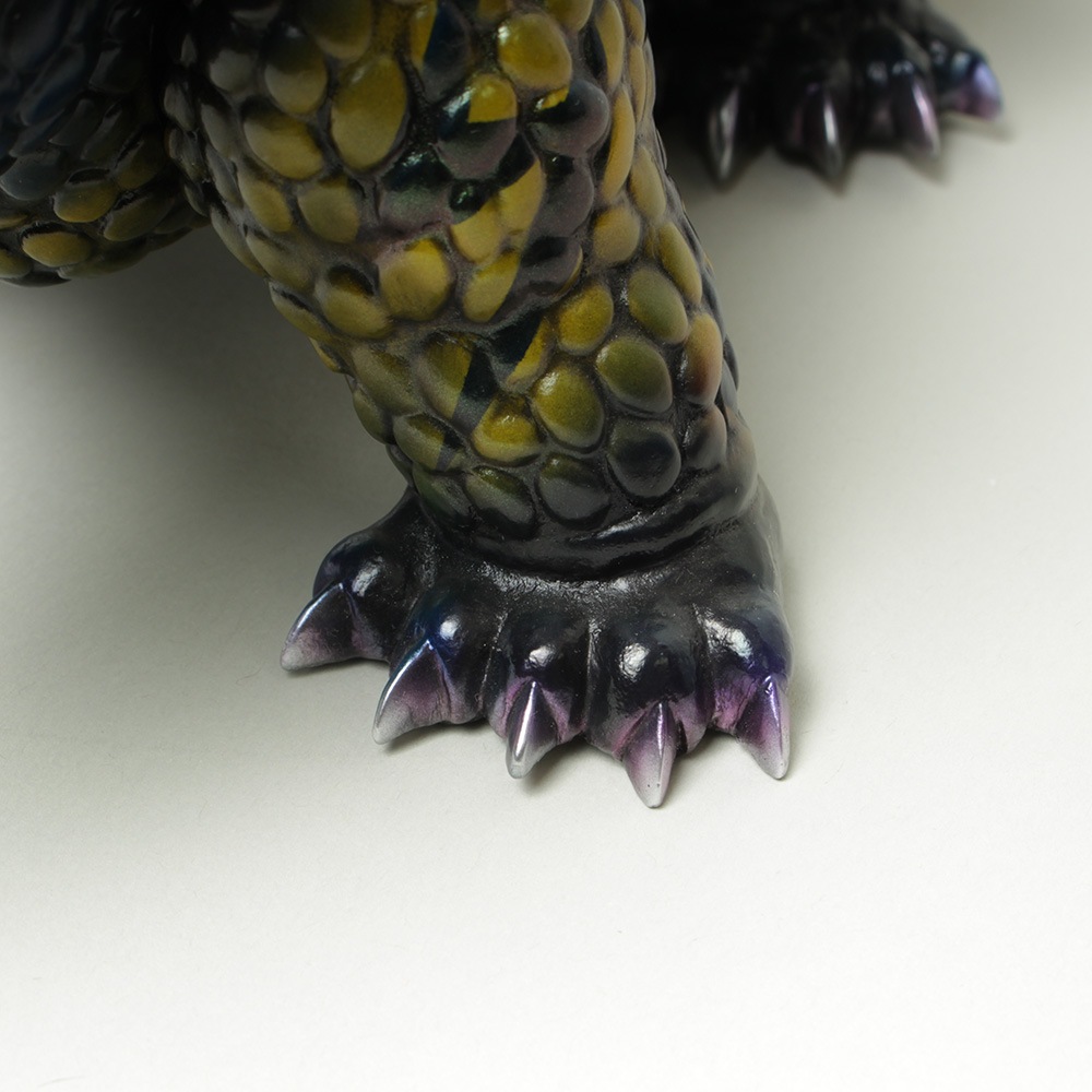 ソフビ】【シカルナ工房】シベリアの鉄獣(ONE OFF)