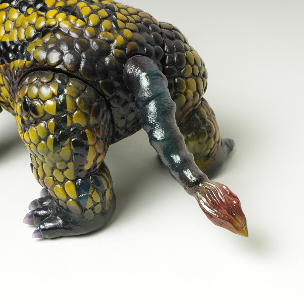 ソフビ】【シカルナ工房】シベリアの鉄獣(ONE OFF)