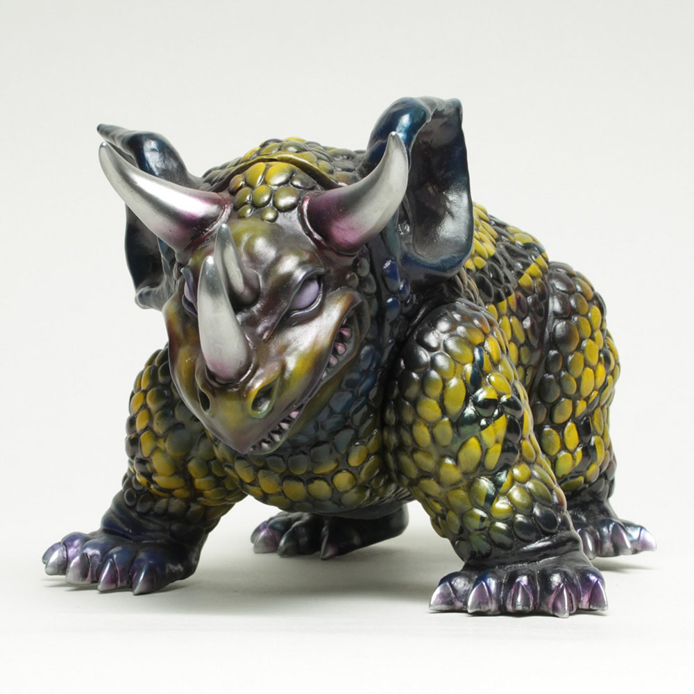 ソフビ】【シカルナ工房】シベリアの鉄獣(ONE OFF)