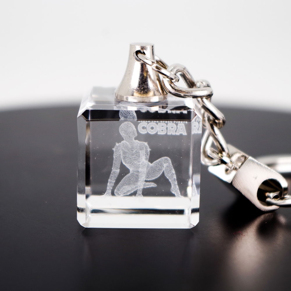 コブラ/レディ3Dクリスタルキーホルダー｜墓場の画廊ONLINE STORE