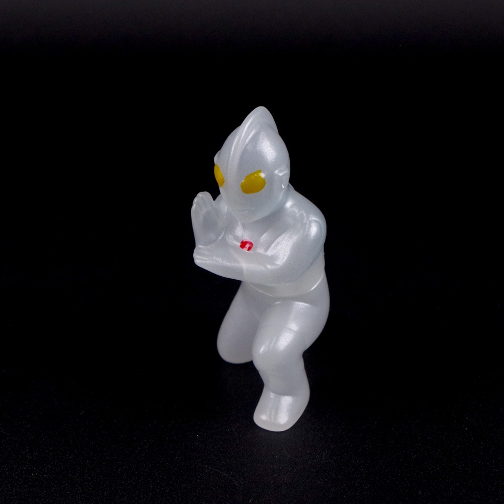 ソフビ/U.S.TOYS/BBウルトラマン(スペシウム光線ポーズ)｜墓場の画廊