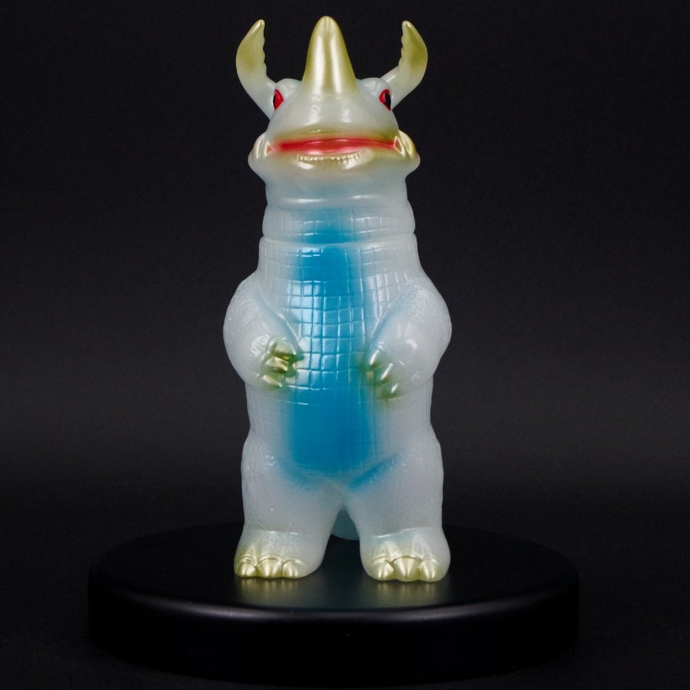 ソフビ/U.S.TOYS/ウルトラマン/SBネロンガ｜墓場の画廊ONLINE STORE