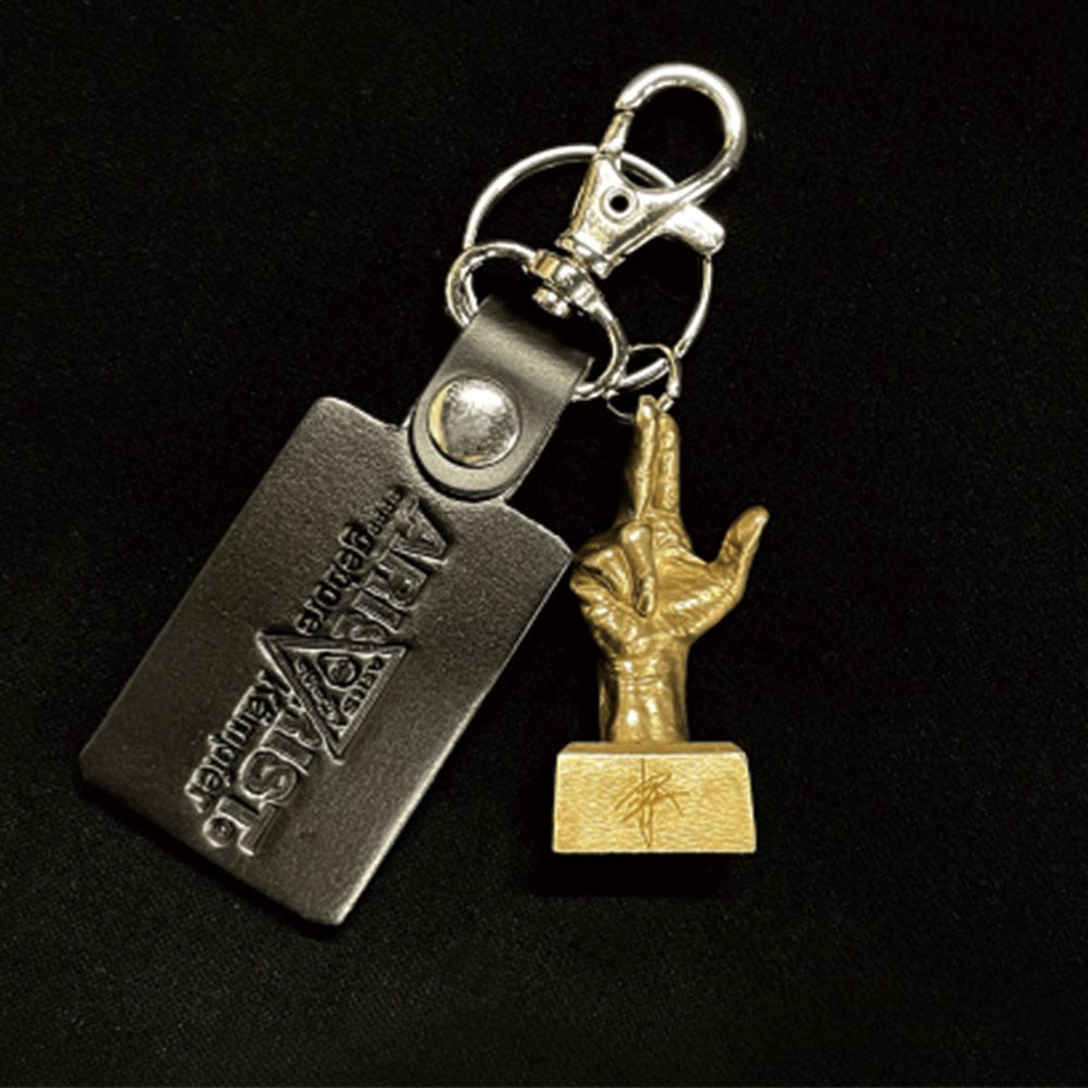 蝶野正洋/TEAM 2000キーホルダー/蝶野正洋 拳 3Dスキャン 立体｜墓場の