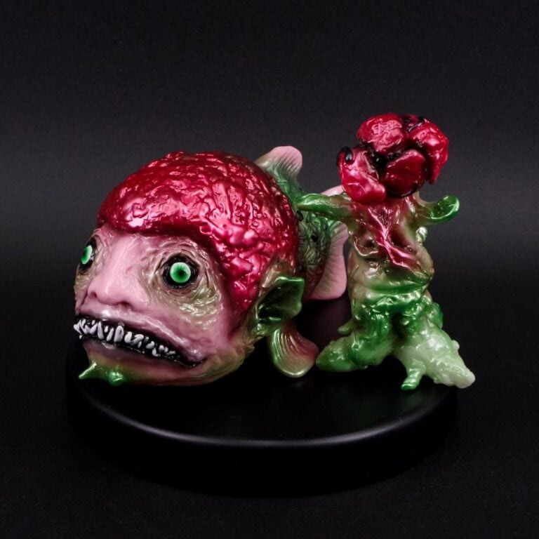 ソフビ/Snail toys/錦鯉｜墓場の画廊ONLINE STORE