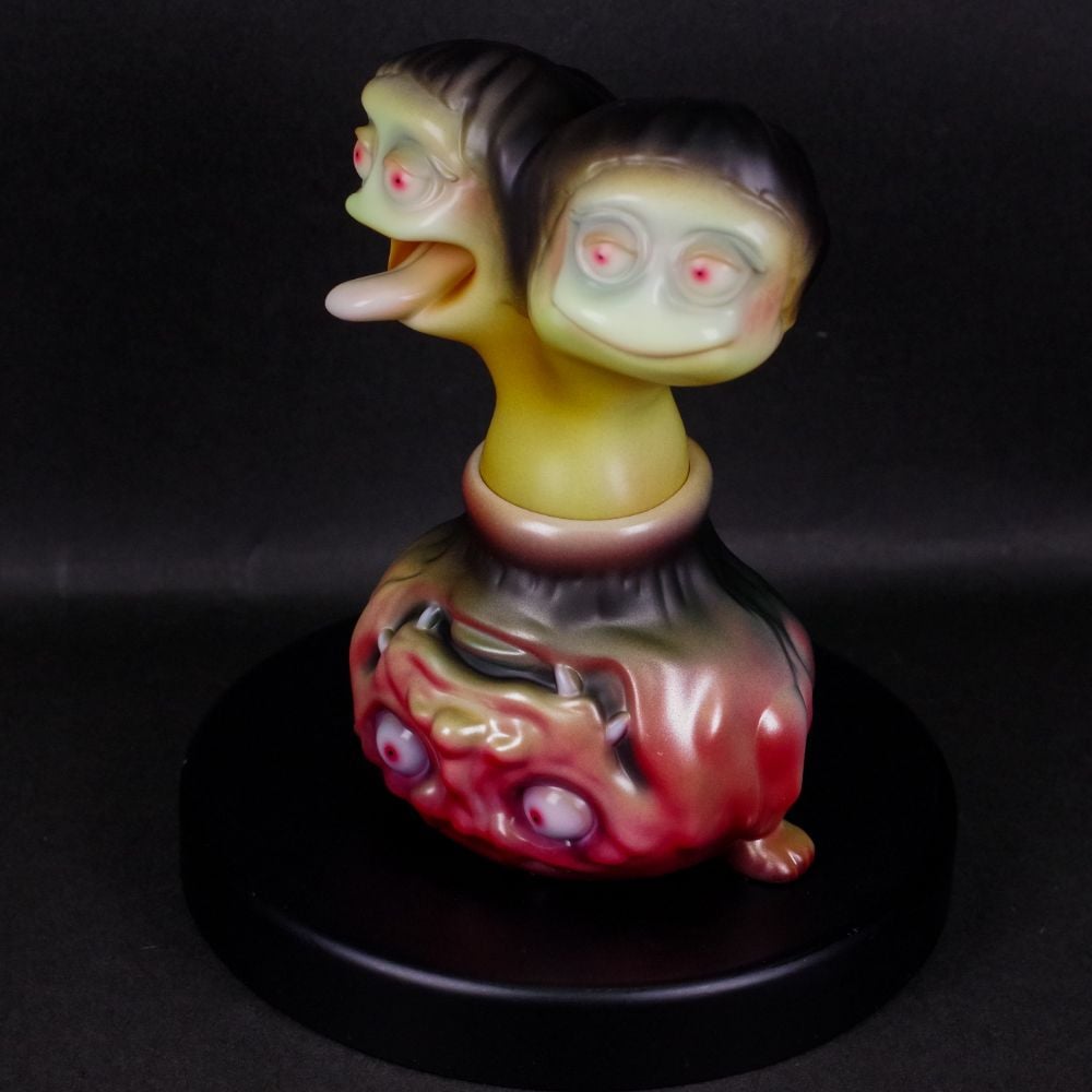 ソフビ/MonsterMindToys/双頭蛙/蓄光｜墓場の画廊ONLINE STORE