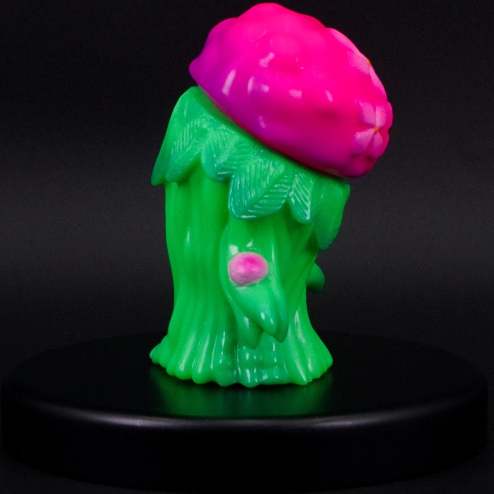 ソフビ/ノラズヤ/アジサジア/蛍光Ver.｜墓場の画廊ONLINE STORE
