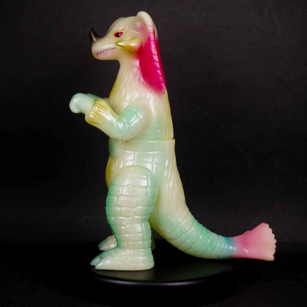 U.S.TOYS ユーエストイズ/ソフビ/ルナチクス/蓄光Ver.2｜墓場の画廊