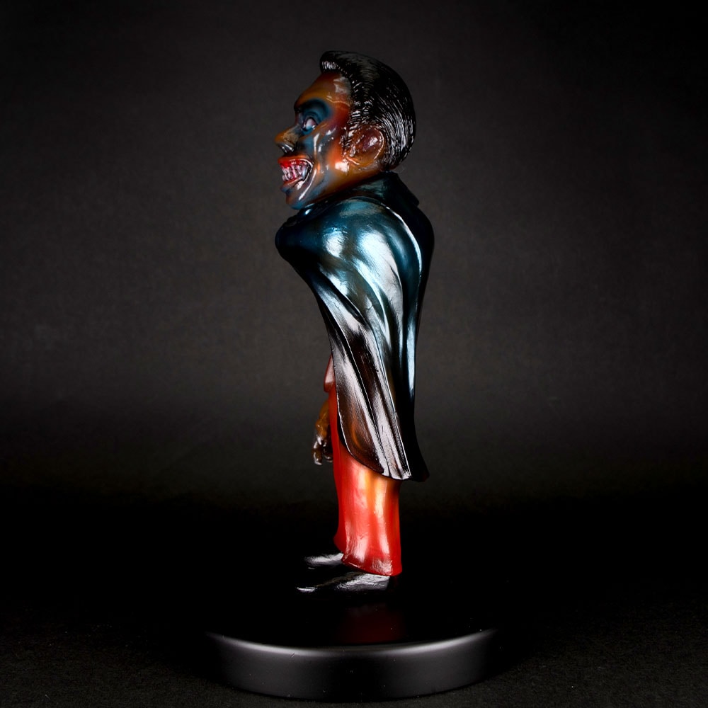 ソフビ】吸血鬼（ハロウィンVer.）｜墓場の画廊ONLINE STORE