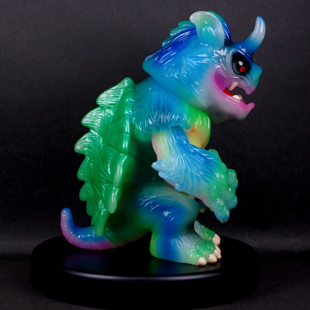 Hyro ハイロ　ソフビ　ブルーレモンスカッシュ　フィギュア 山椒魚怪獣 バイロン Byron Sail – KORATWERK Official Shop