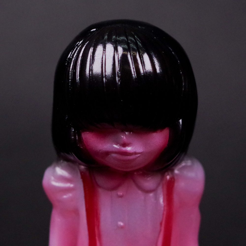 ヒカリトイズ HIKARI TOYS /トイレの花子さん/オーロラクリアー ソフビ/ヒカリトイズ HIKARI TOYS/トイレの花子さん/オーロラ