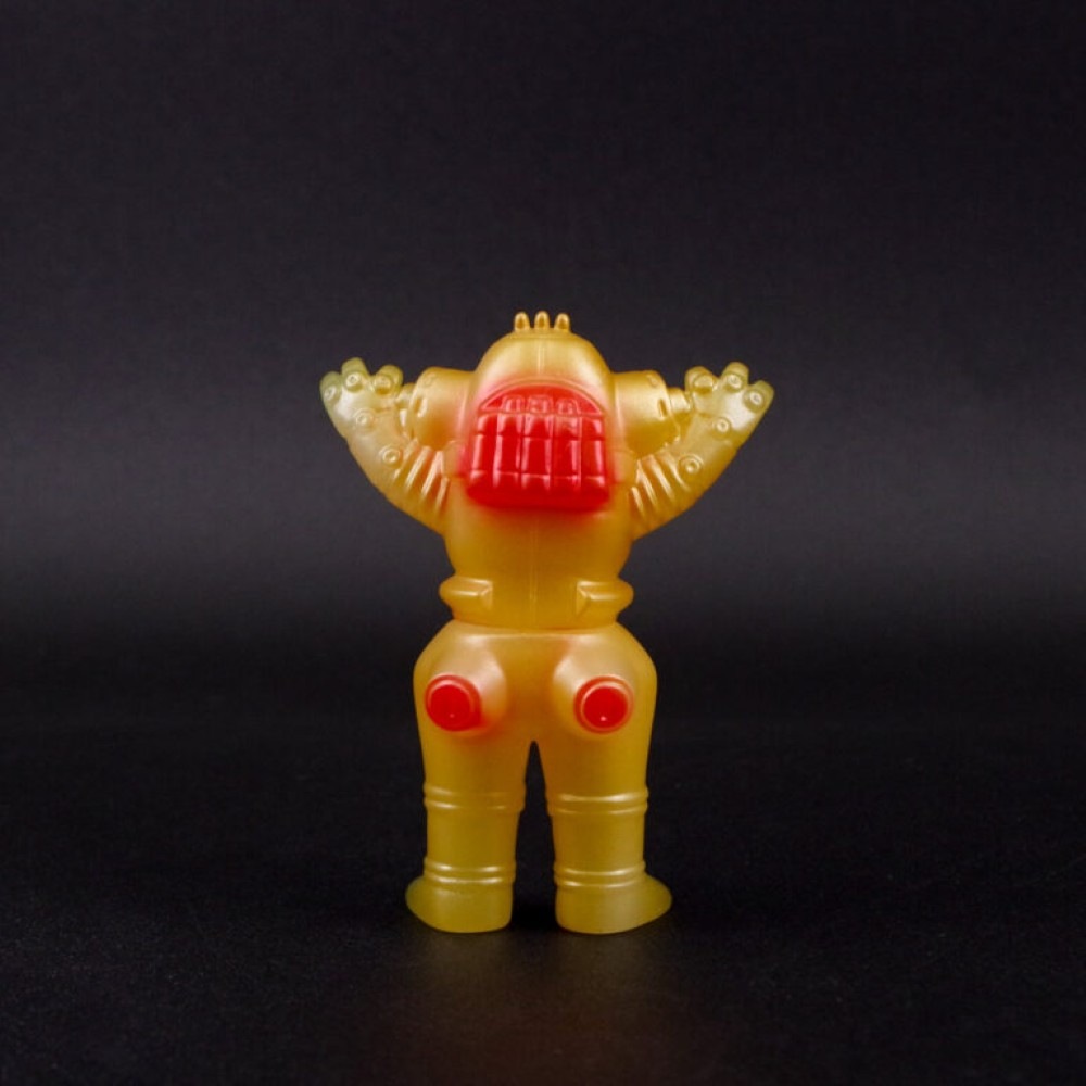 ソフビ/U.S.TOYS ユーエストイズ/ウルトラセブン/BBキングジョー｜墓場