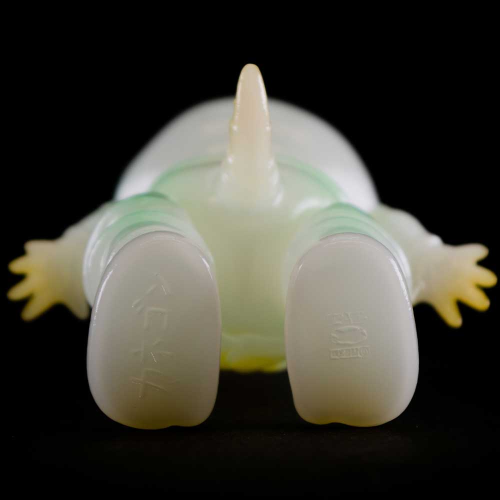 ソフビ】【ブルマァク】リトルカネゴン（乳白色グリーン）｜墓場の画廊