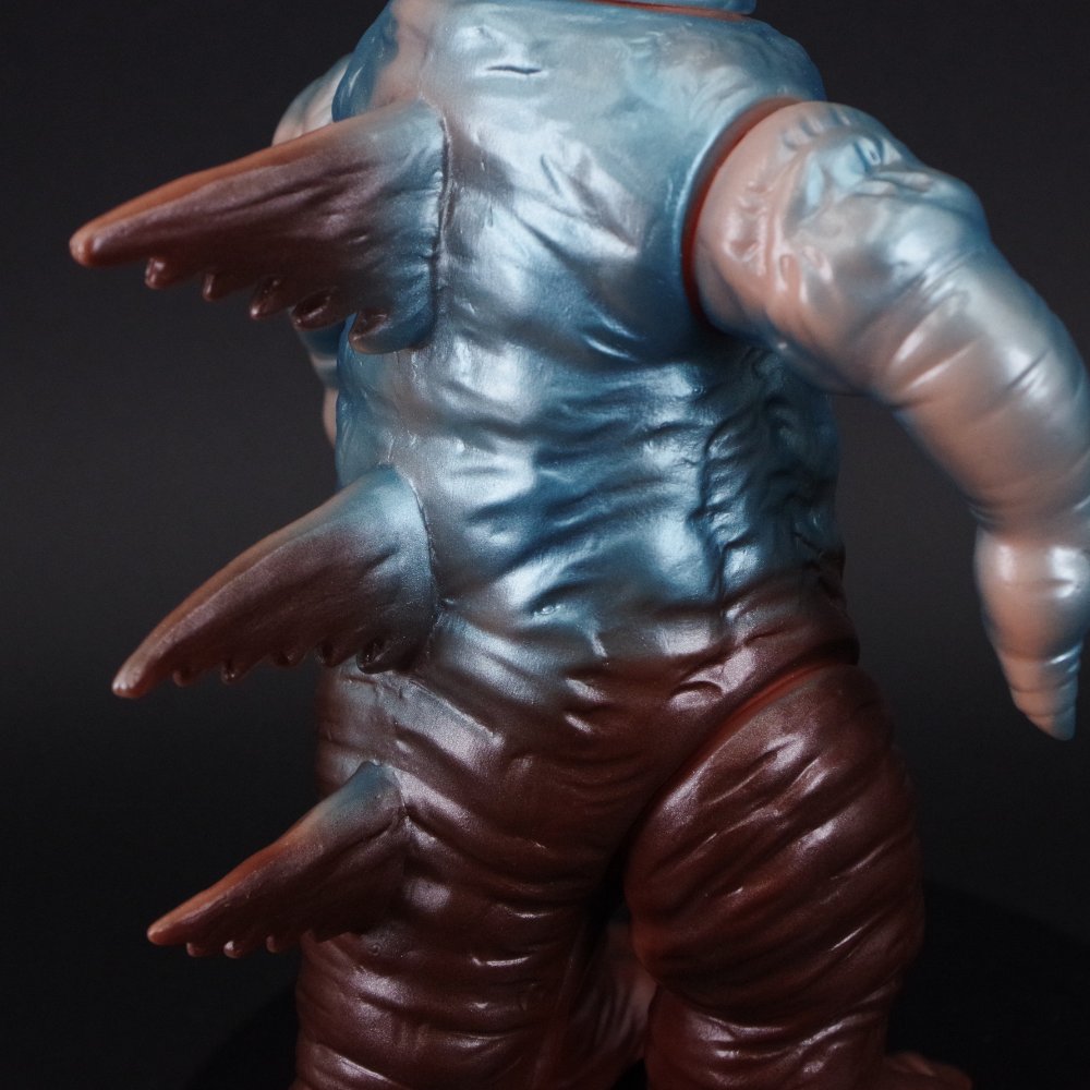 ソフビ/ブルマァク BULLMARK/帰ってきたウルトラマン/ムルチ｜墓場の