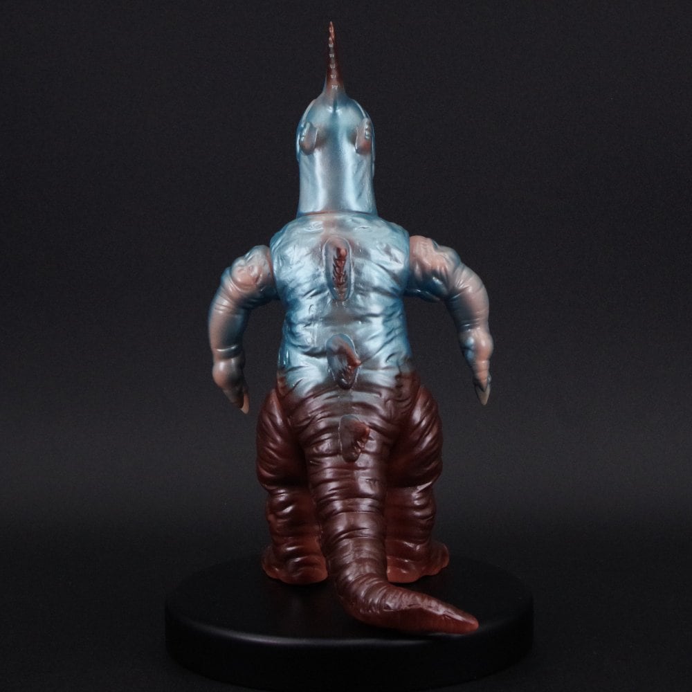 ソフビ/ブルマァク BULLMARK/帰ってきたウルトラマン/ムルチ｜墓場の