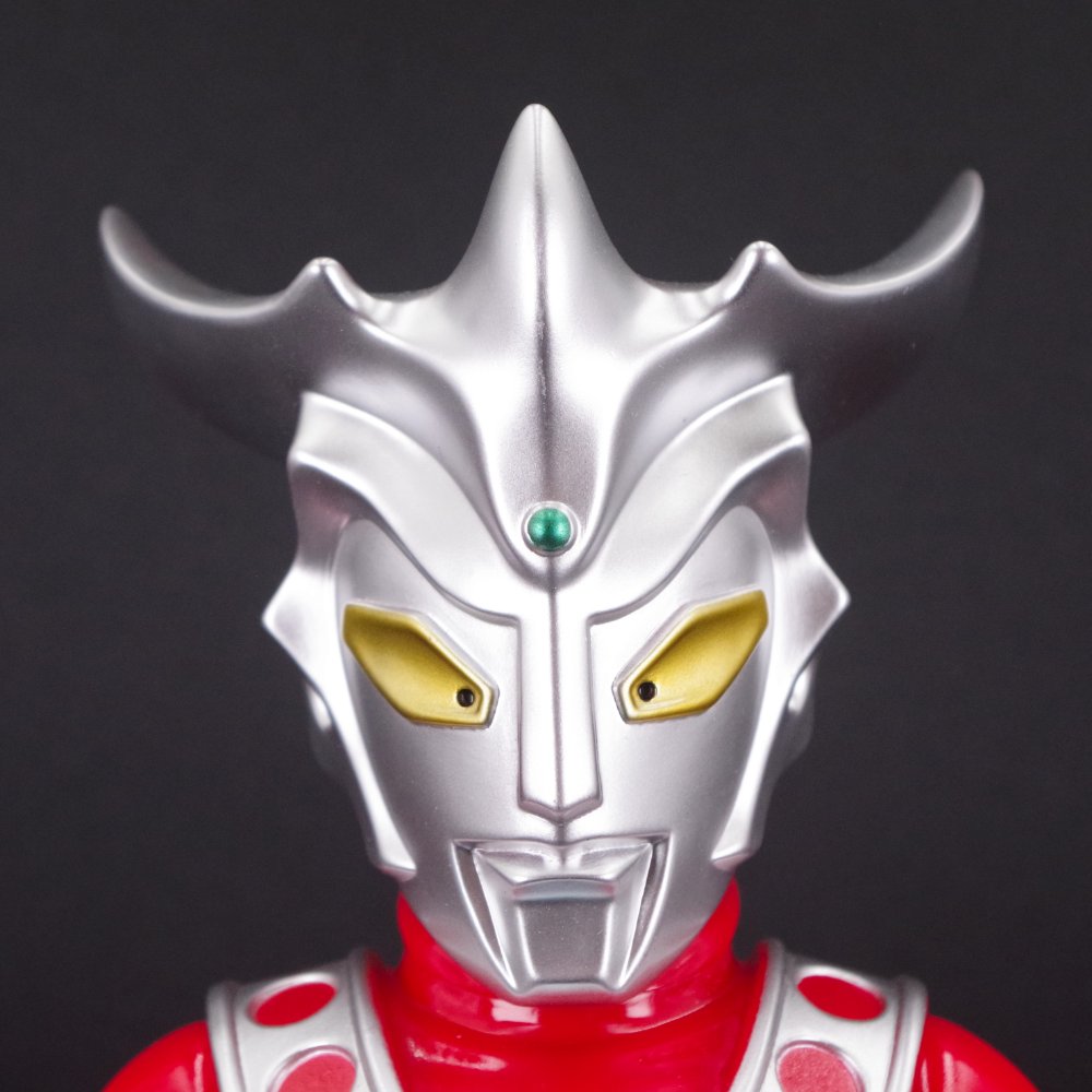 planetX ウルトラマンレオ 墓場の画廊でPLANET-X製兄弟ソフビ「ウルトラマンレオ」と