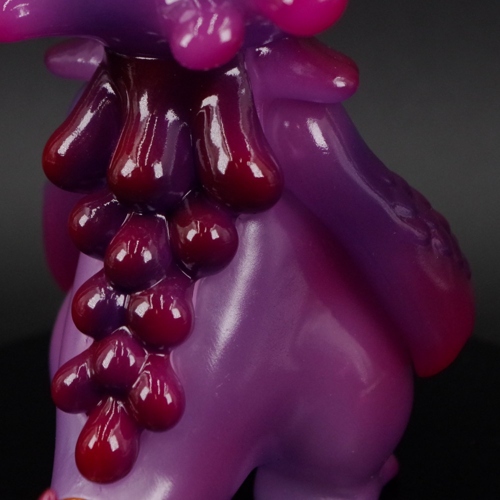 【ウパるパ】P-MOMO（墓場の画廊限定Ver.） ソフビ/ウパるパ/P-MOMO(墓場の画廊限定Ver.)｜墓場の画廊ONLINE STORE