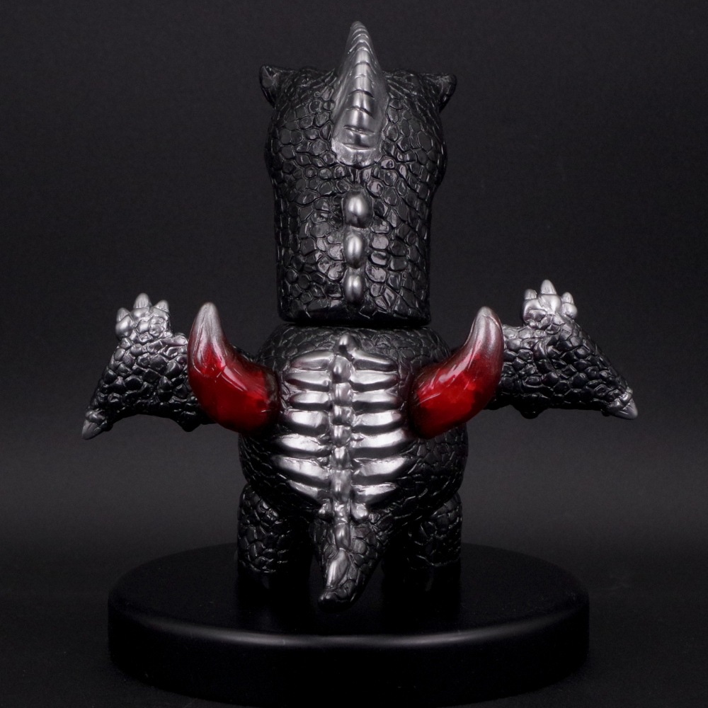 ソフビ/Wonderpig Toys/洗脳怪獣マイダ｜墓場の画廊ONLINE STORE