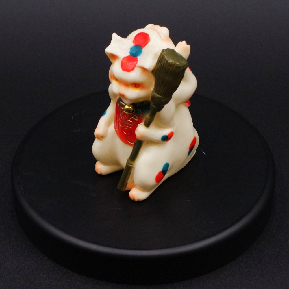 ソフビ/Studio LILLI/追い出し猫 ～冬暁～｜墓場の画廊ONLINE STORE