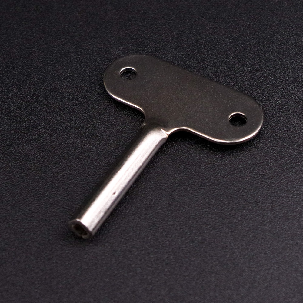 ソフビ/Kaiju One/みなしごハッチ三輪車｜墓場の画廊ONLINE STORE