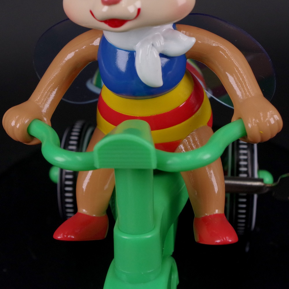 ソフビ/Kaiju One/みなしごハッチ三輪車｜墓場の画廊ONLINE STORE