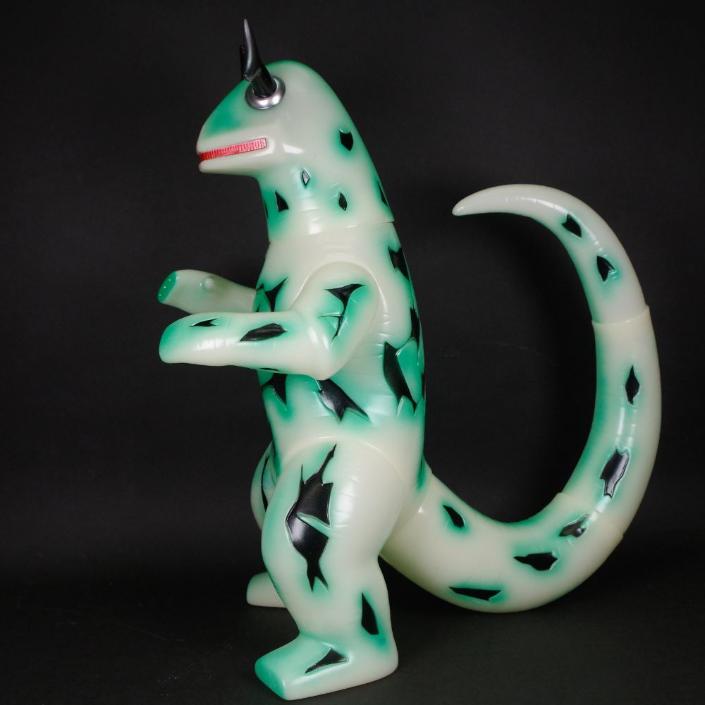 USTOYS ソフビ エレキングU.S.TOYS US.TOYS U.S.TOYS ユーエストイズ/ソフビ/Gエレキング/蓄光グリーン