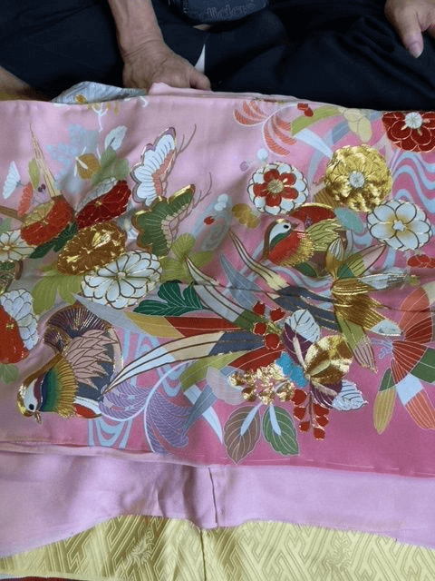 繍栄 手刺繍 訪問着 付け下げ 金糸 グラデーション 花文様 正絹 繍栄 手刺繍 訪問着 付け下げ 金糸 グラデーション 花文様 正絹