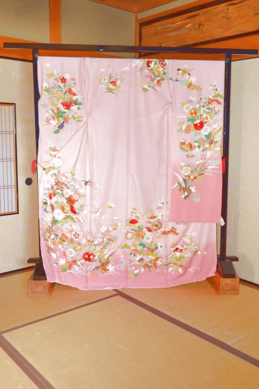 桃山調 オールシルク刺繍入り 錦糸刺繍 手書き友禅 ピンク