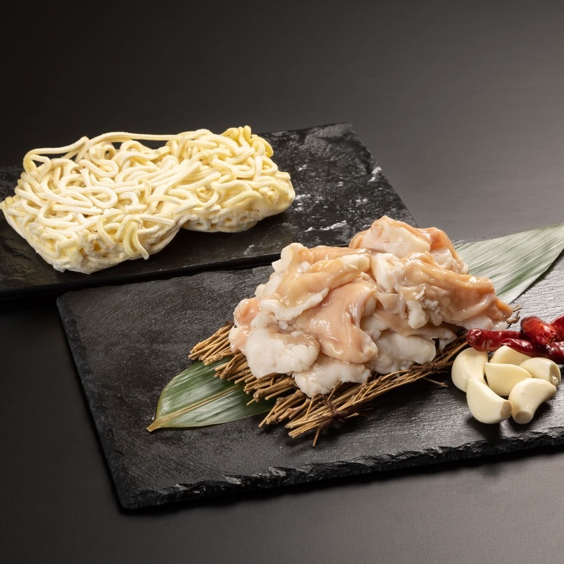 もつ鍋様専用3 もつ鍋様専用)エンジェルホワイト 白李特製スープ付き もつ鍋(3～4人前)