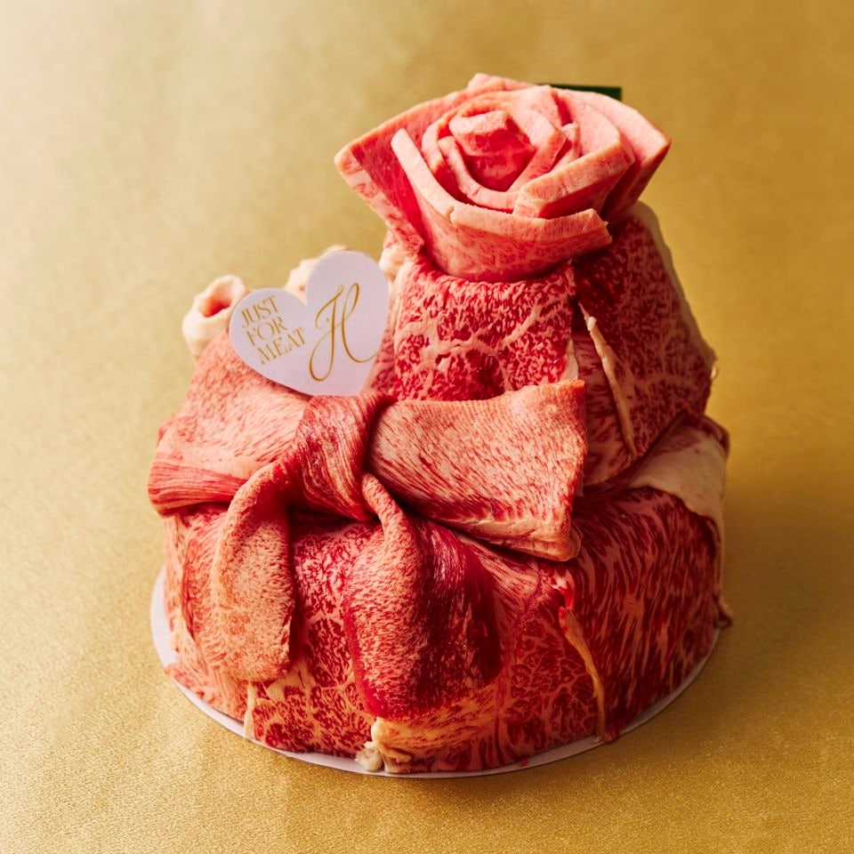 送料無料！Heartfelt  (新)2段肉ケーキ【結花】『 スペシャル2段重ね 』940g