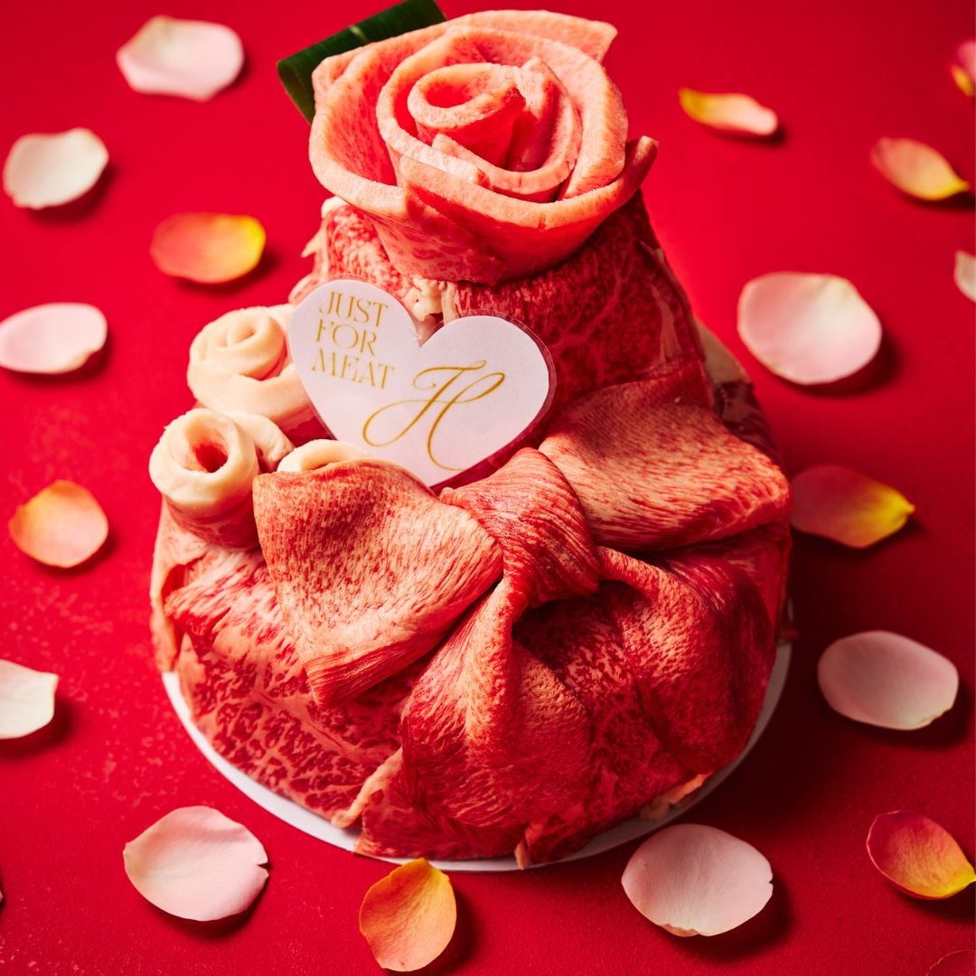 送料無料！【バレンタイン】Heartfelt  2段肉ケーキ　結花『Vtスペシャル2段重ね 』940g