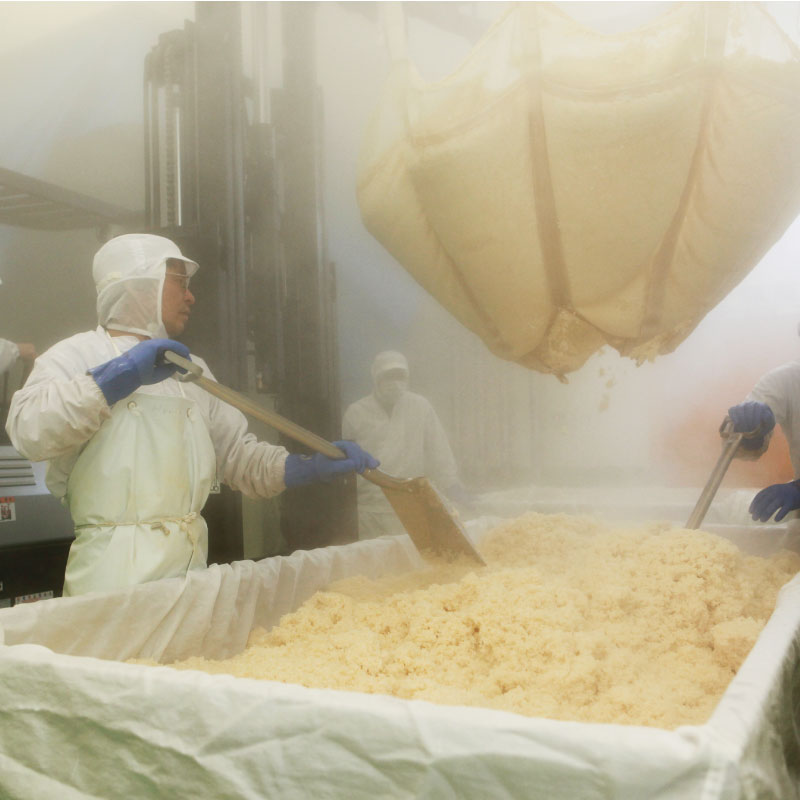 ★お取り寄せ★やさか中辛口味噌 750ｇ