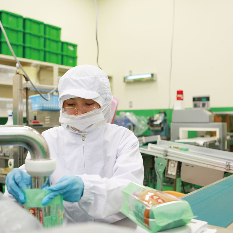 やさか中辛口味噌 750g | 食べ物 | 浜田市観光協会 特産品販売所 はまとく