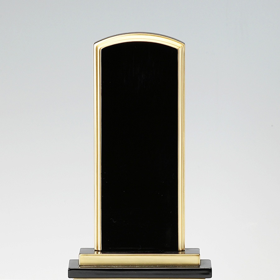 戒名彫1名分込 　位牌　春日4.0寸（19.5㎝）　お位牌　ペット　本金位牌 戒名彫1名分込 位牌春日4.0寸（19.5㎝）お位牌ペット本金位牌