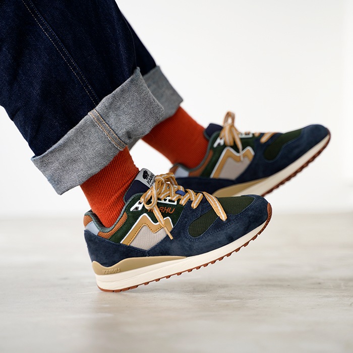 KARHU ����� ���ˡ����� ���󥯥��󥯥饷�å� SYNCHRON CLASSIC india ink / kombu green ��ǥ����� ��