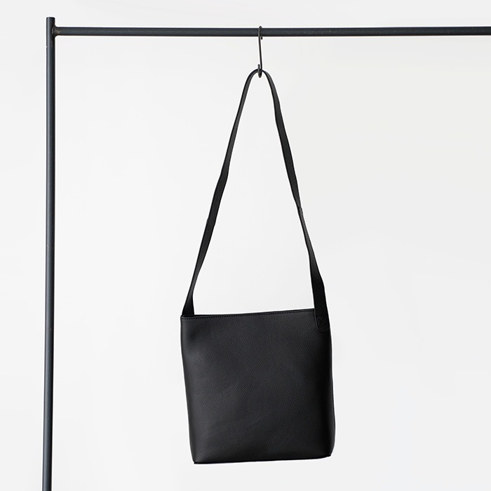 CLASKA kalsac ���饹�� ���륵�å� ����ץ�쥶���������� SIMPLE LEATHER SHOULDER S 42110632 ��ǥ�����  �쥶�� �Хå� bag