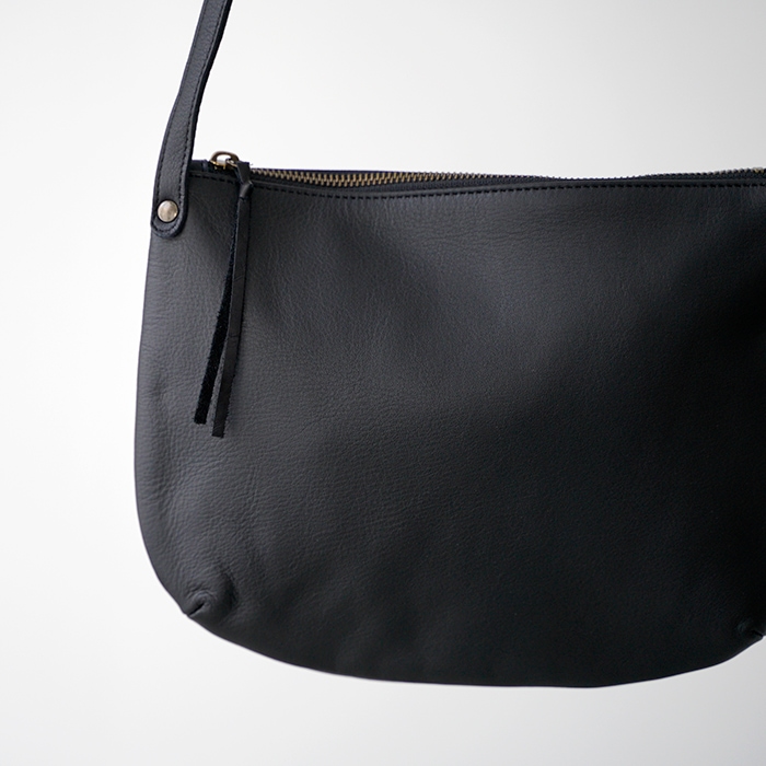バッグ CLASKA DO Original Pochette Hippo noir CLASKA（クラスカ）｜Pochette Hippo noir - バッグ