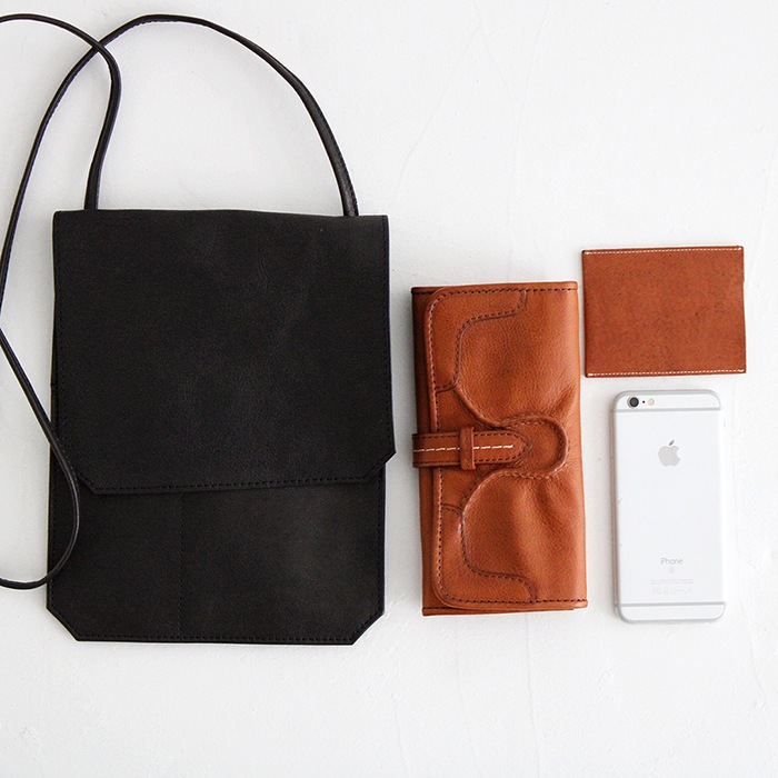 CLASKA "DO" ���饹�� �ɡ� �����å��� Sacoche angle135 22110168 ��ǥ����� �쥶�� �Хå� bag