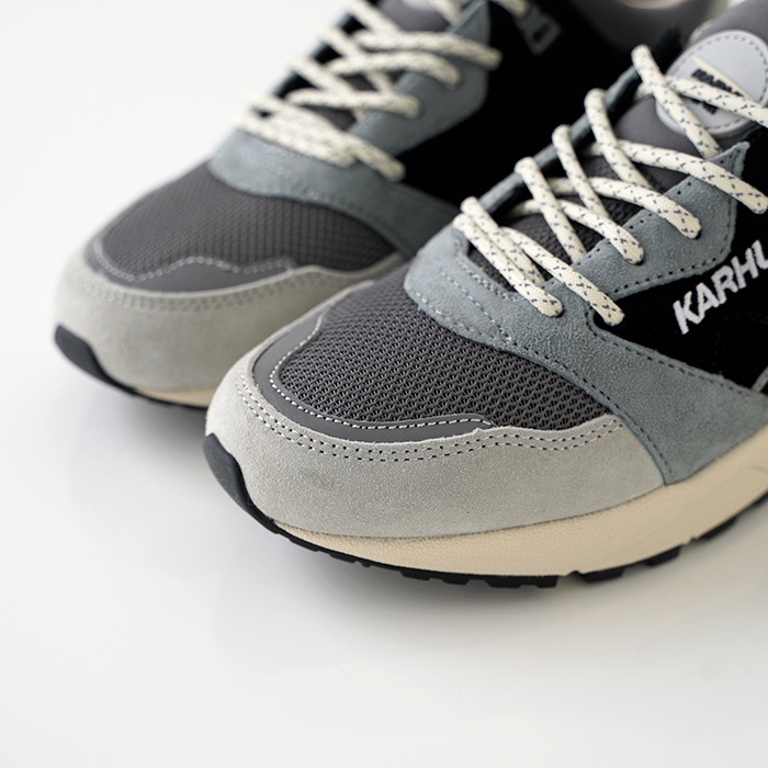 KARHU ����� ���ˡ����� ���ꥢ ARIA 95 dawn blue / jet black ��ǥ����� ��