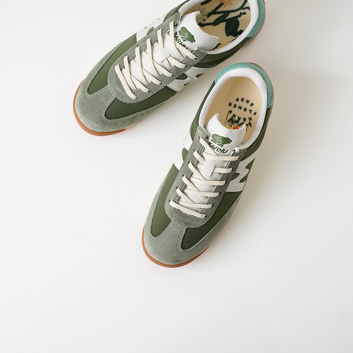 KARHU ����� ���ˡ����� MESTARI 76 �᥹���� tea / lichen ��ǥ����� ��