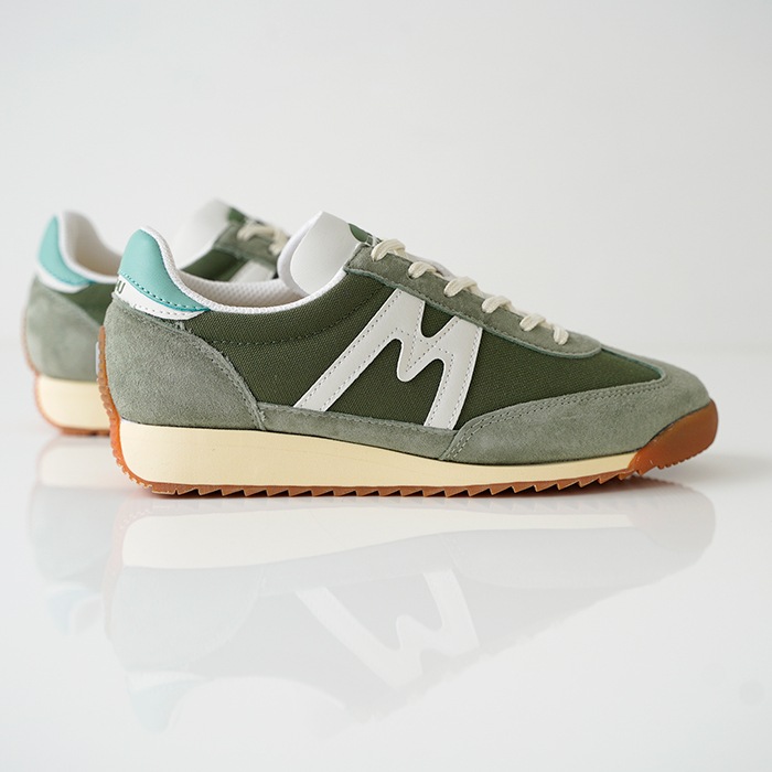 KARHU ����� ���ˡ����� MESTARI 76 �᥹���� tea / lichen ��ǥ����� ��