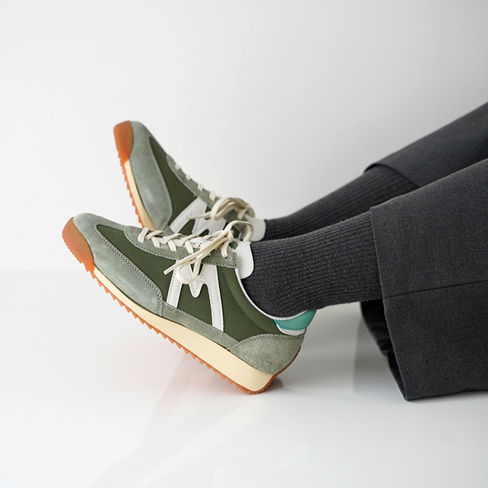 KARHU ����� ���ˡ����� MESTARI 76 �᥹���� tea / lichen ��ǥ����� ��