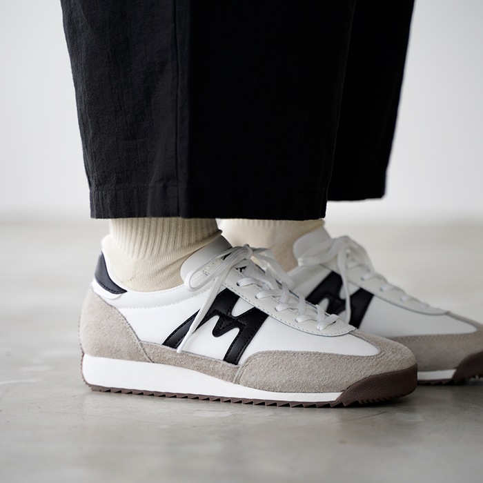 KARHU ����� ���ˡ����� MESTARI �᥹���� silver lining/black ��ǥ����� ��