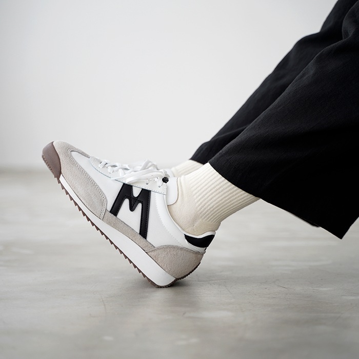 KARHU ����� ���ˡ����� MESTARI �᥹���� silver lining/black ��ǥ����� ��