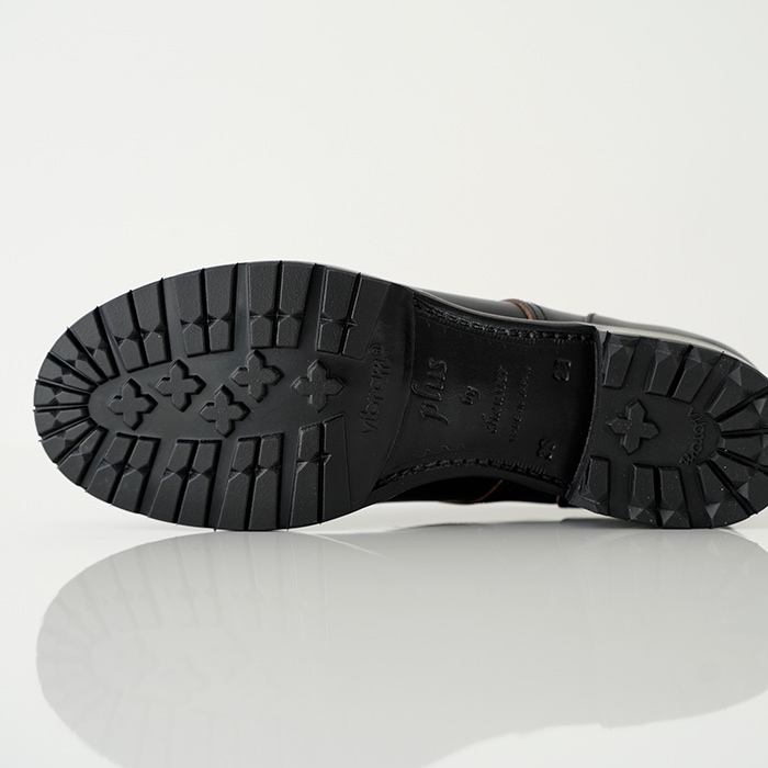 �������ۥ��祻 �����२������쥶�� �֥�å� ��  plus by chausser �ץ�她 �Х� ���祻 �졼�����å� ���塼�� PC-5021 chromexcel black ��ǥ����� ��