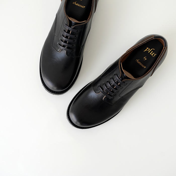 �������ۥ��祻 �����२������쥶�� �֥�å� ��  plus by chausser �ץ�她 �Х� ���祻 �졼�����å� ���塼�� PC-5021 chromexcel black ��ǥ����� ��