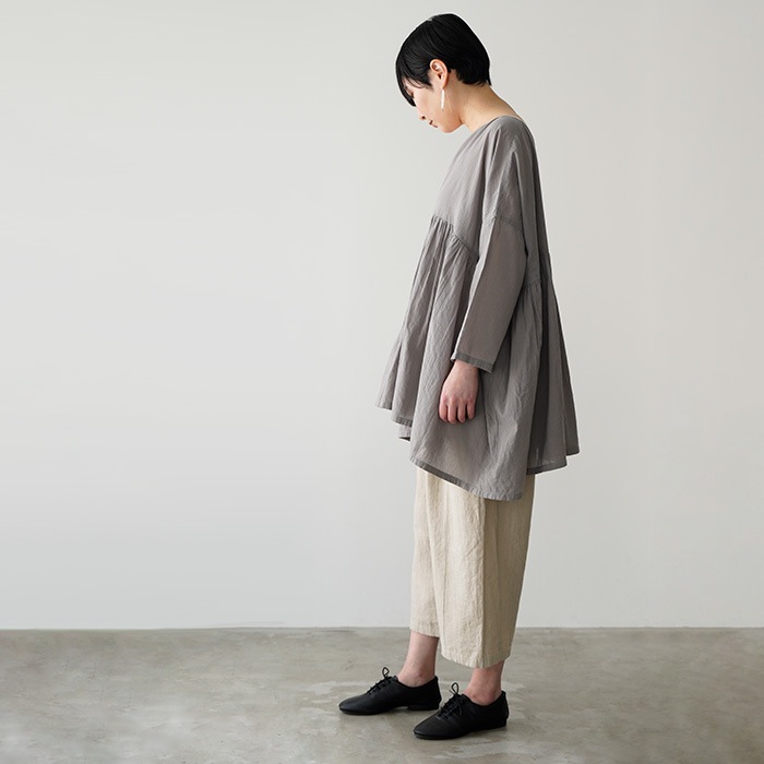 २ ץ륪С evam eva ܥ˥ץ륪С botanical dye pullover E251T155 ǥ  ֥饦