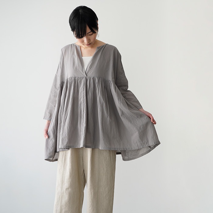 २ ץ륪С evam eva ܥ˥ץ륪С botanical dye pullover E251T155 ǥ  ֥饦