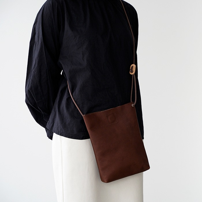 ATELIER 4.5 ���ȥꥨ 4.5 �쥶�������å��� A-017 SACOCHE �����å��� �Хå� ��� ��ǥ�����