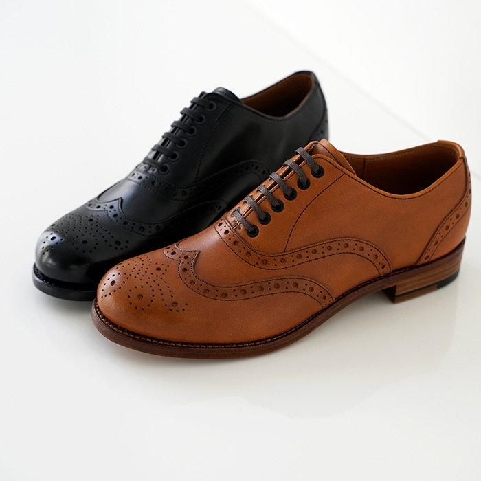極美品 chausser ショセ レースアップシューズ エナメル 赤 24㎝ 返品送料無料】ショセ トラベルシューズ TRAVEL SHOES by