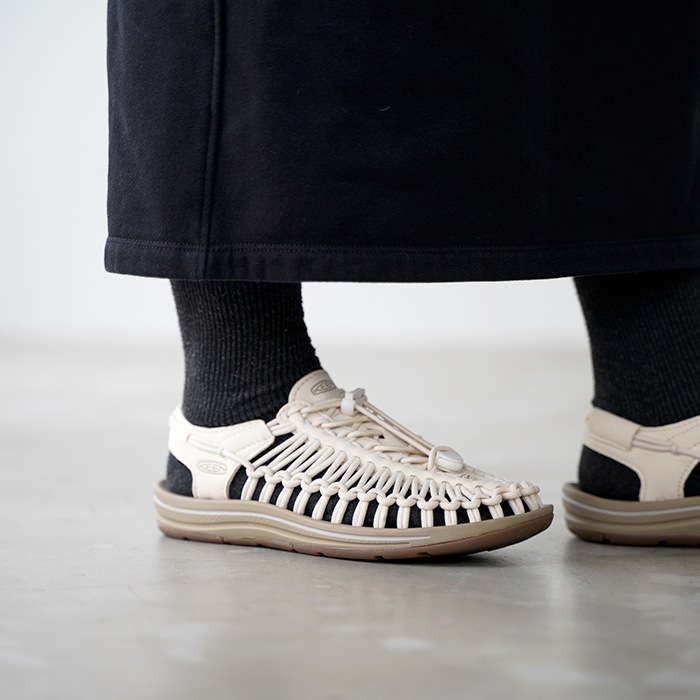 KEEN ������ ���ݡ��ĥ������ UNEEK ��ˡ��� ��ǥ����� �������